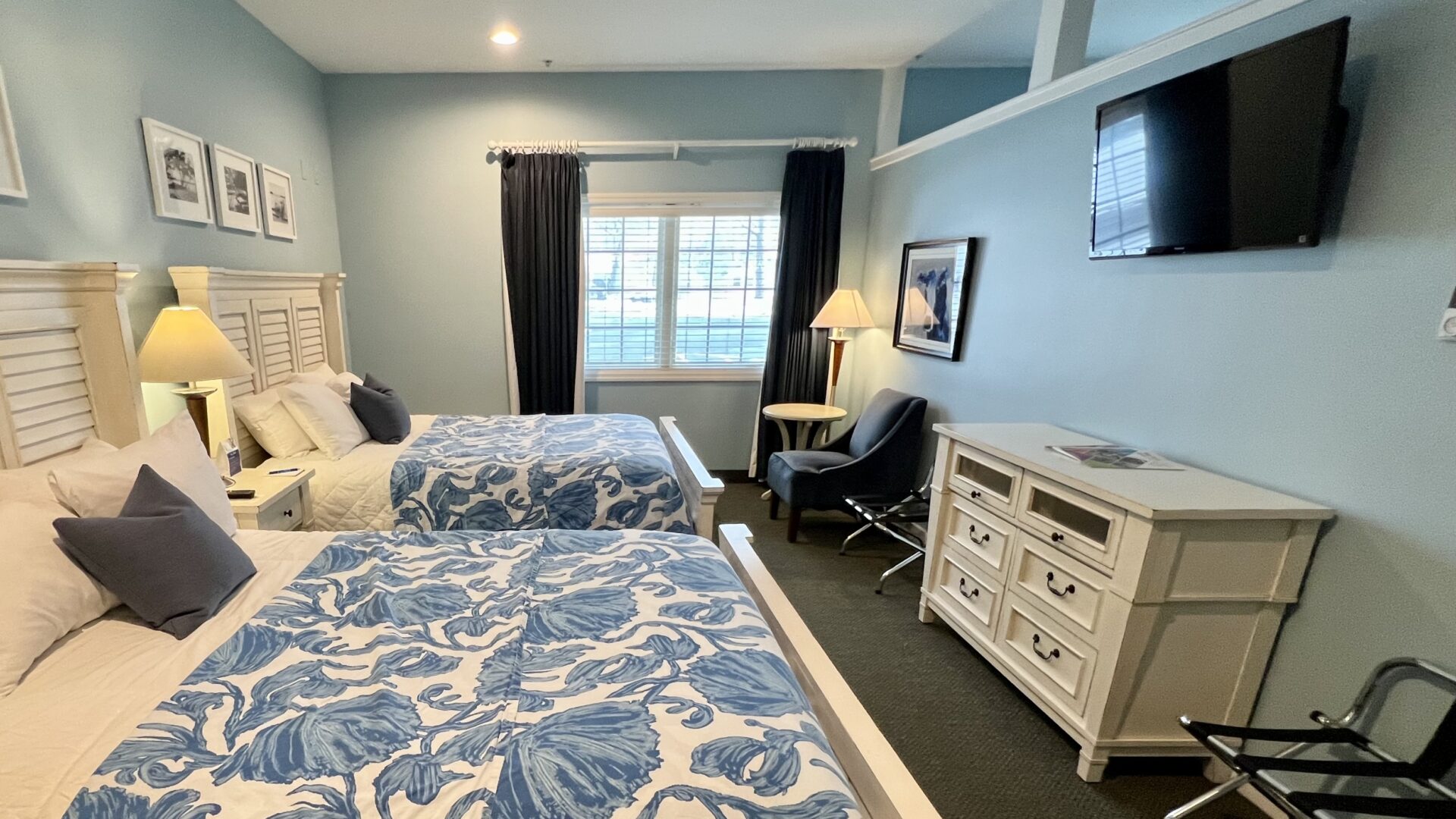 room1 Bay Pointe